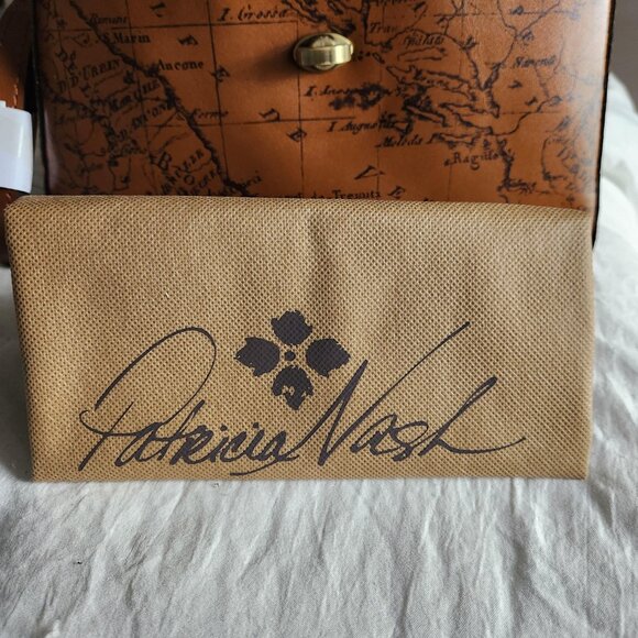 Patricia Nash NWT Signature Map Carisbrooke Riot Rust Satchel Set 4pc Set - Picture 10 of 17